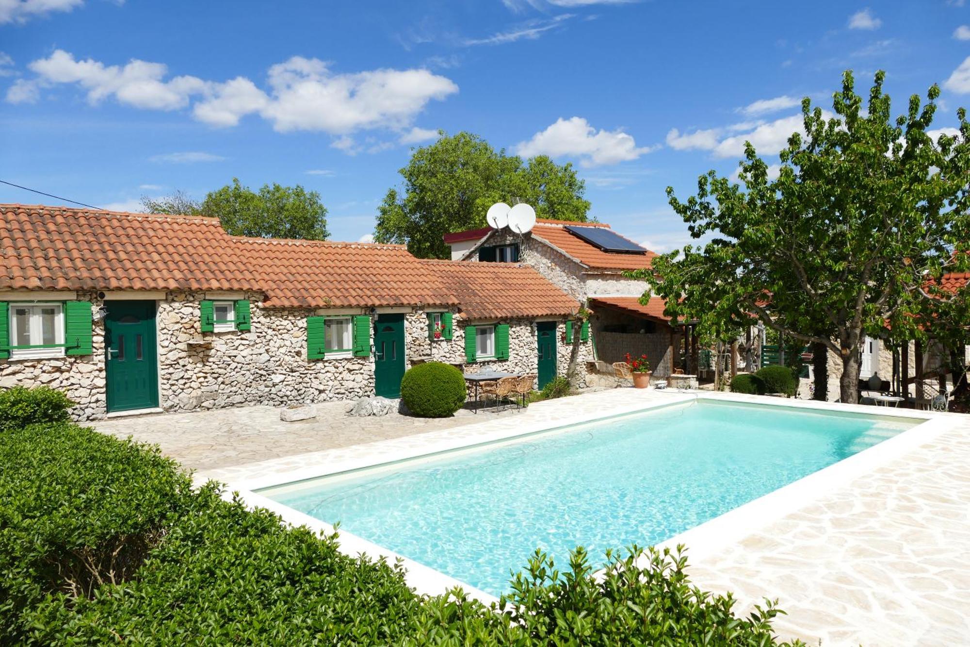 Kalpic Suites & Villa Lozovac Eksteriør billede