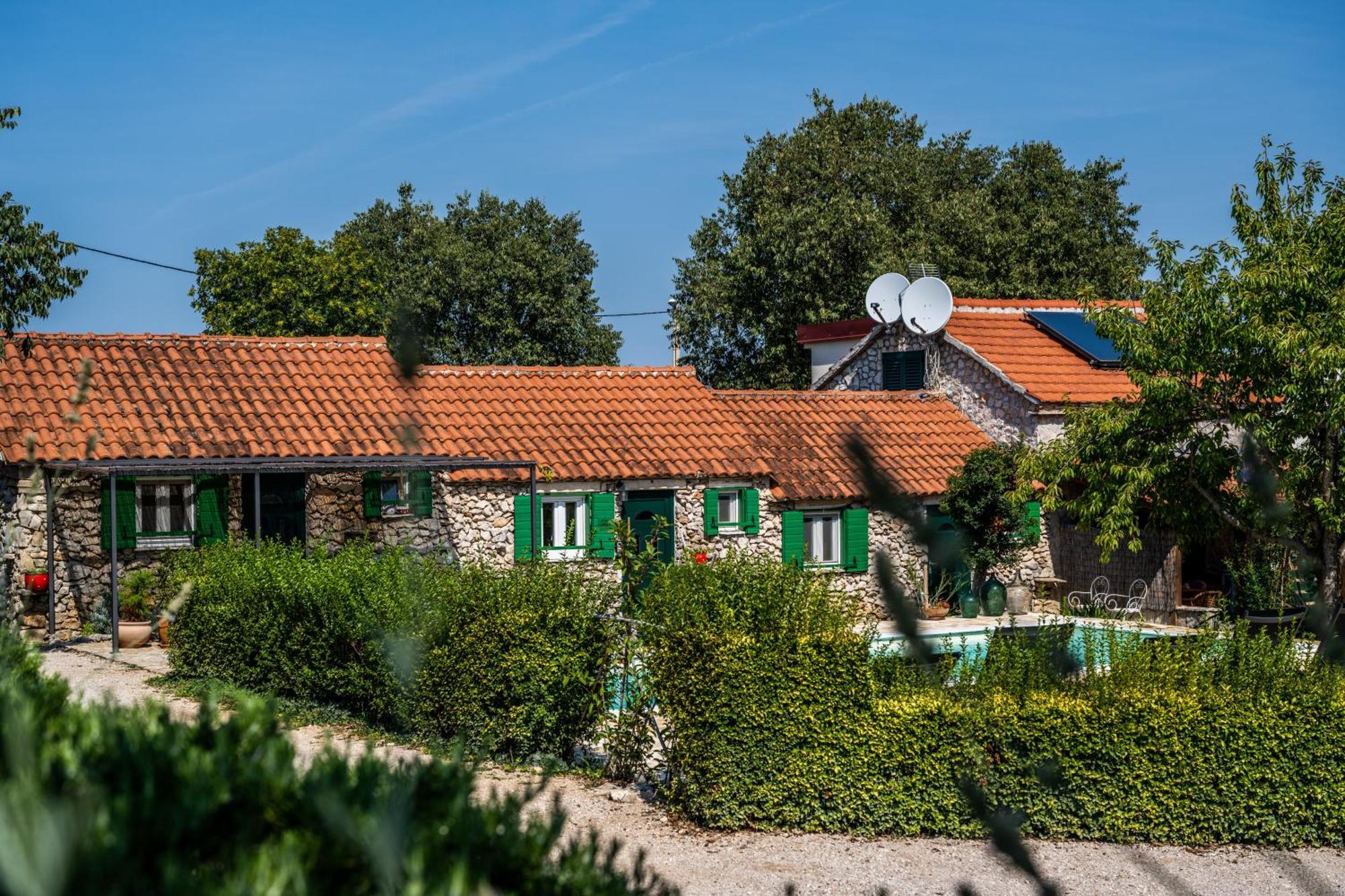 Kalpic Suites & Villa Lozovac Eksteriør billede